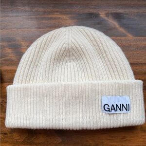 Ganni Off-White Ribbed Knit Beanie